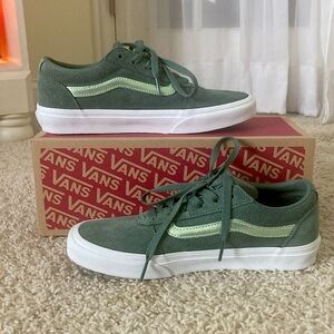 Vans Metallic Suede Green shoes WM size 8